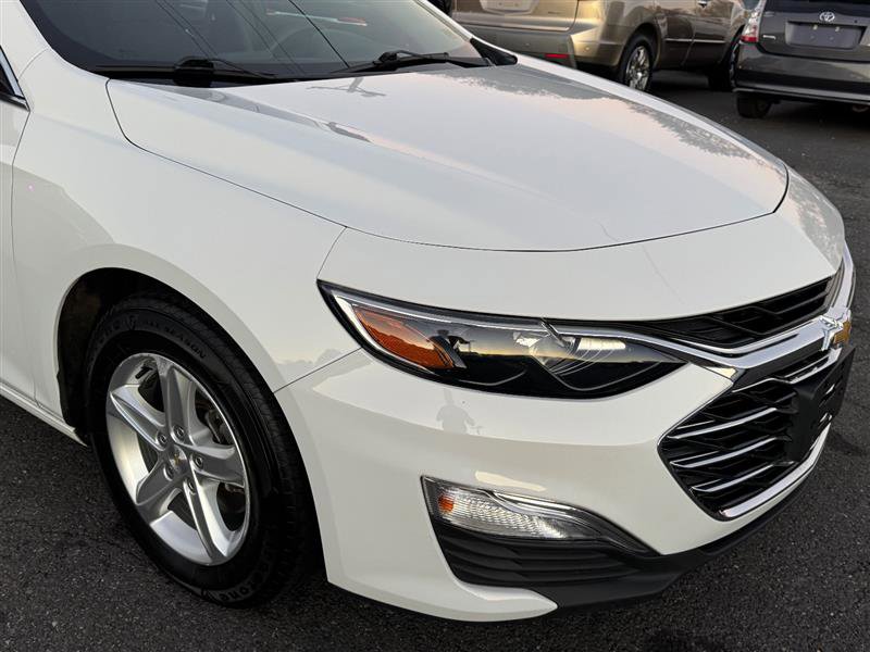 Used 2023 Chevrolet Malibu LS w/ Driver Confidence Package image 18