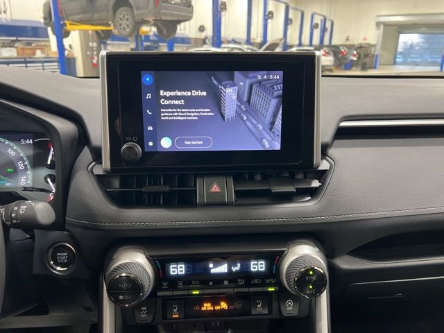 Used 2023 Toyota RAV4 XLE w/ Convenience Package image 8