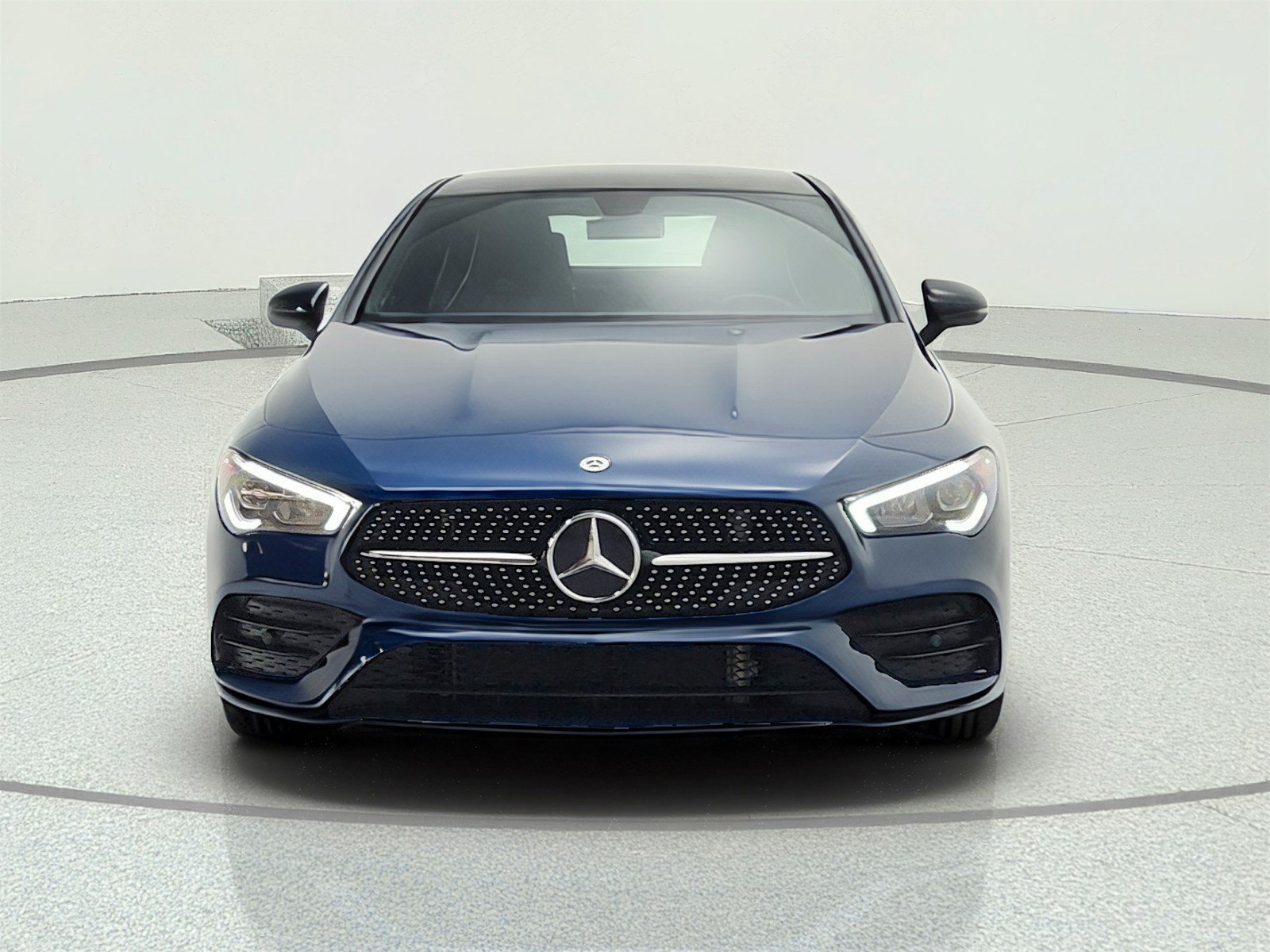 Used 2023 Mercedes-Benz CLA 250 image 2