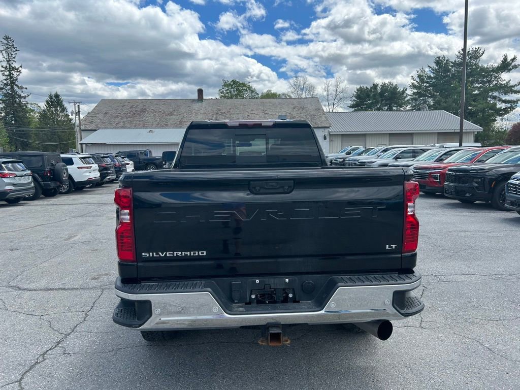 Used 2024 Chevrolet Silverado 2500 LT w/ All Star Edition AWD/4WD image 9