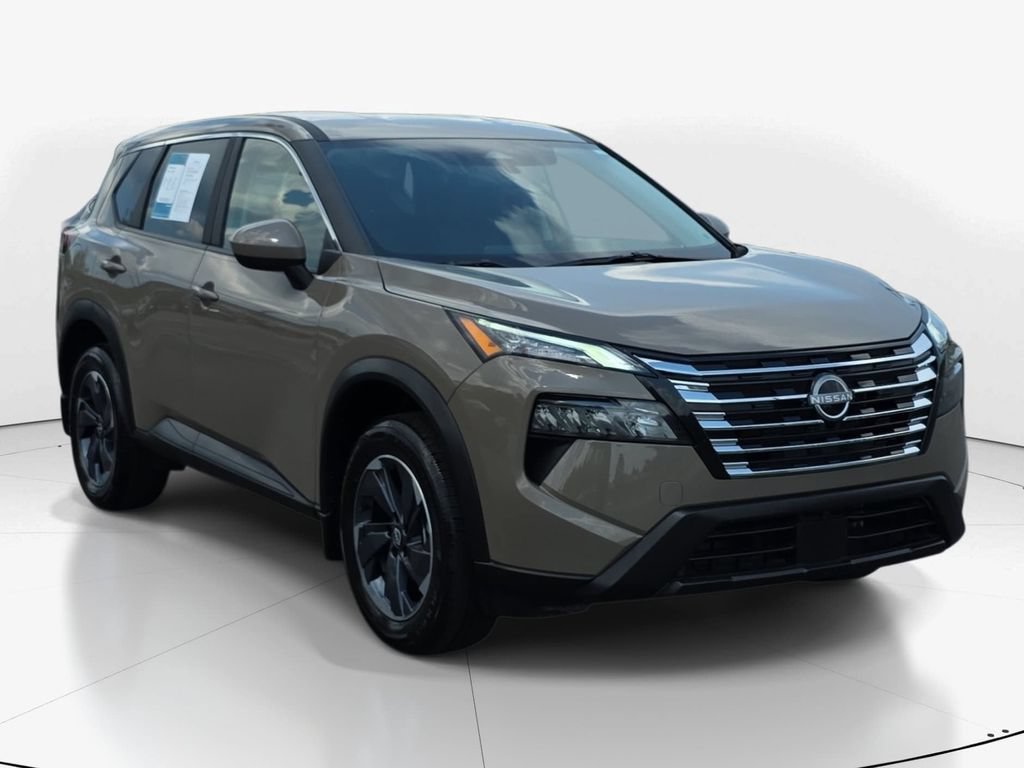 Used 2025 Nissan Rogue SV FWD image 3