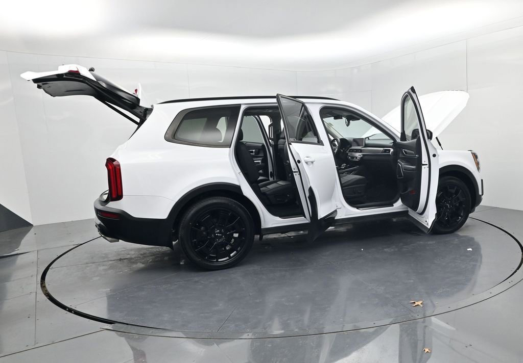 Used 2022 Kia Telluride SX w/ SX Prestige Package image 69