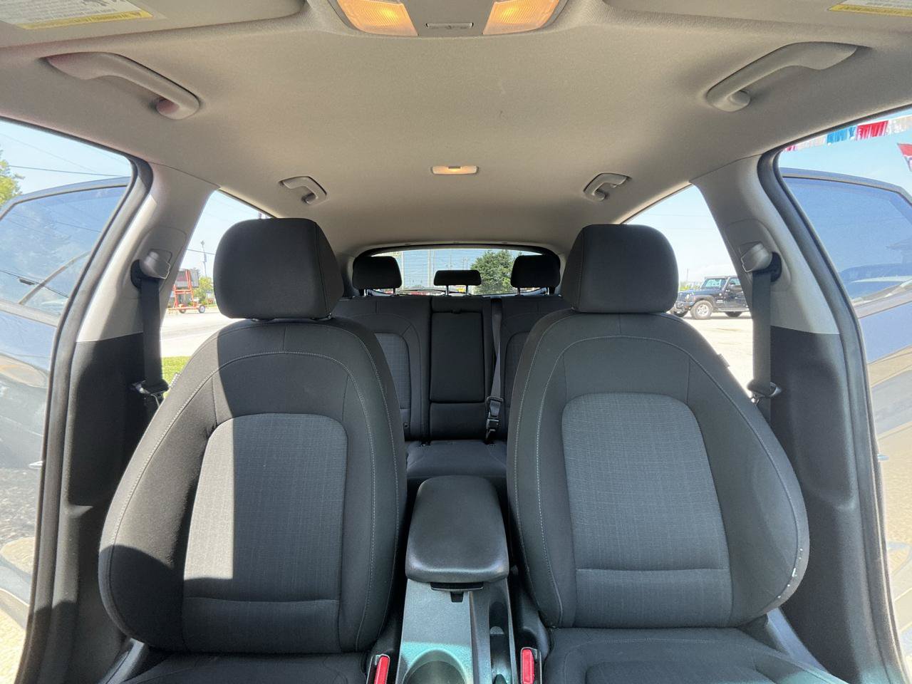 Used 2023 Hyundai Kona SEL FWD image 22