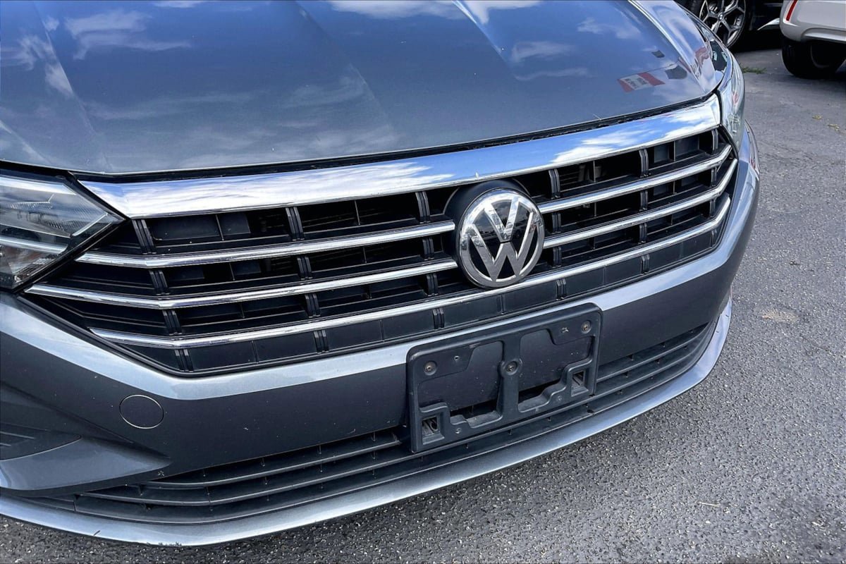 Used 2019 Volkswagen Jetta SE FWD image 28