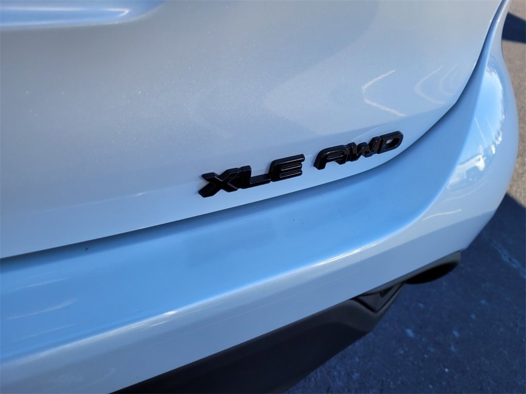 New 2026 Toyota Highlander XLE image 10