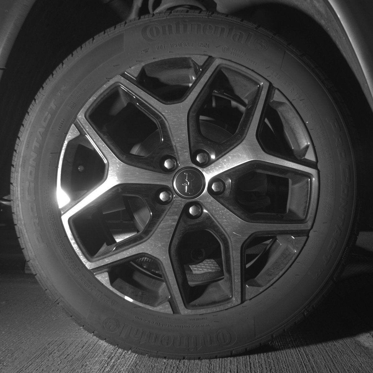 Used 2025 Jeep Compass Limited image 12