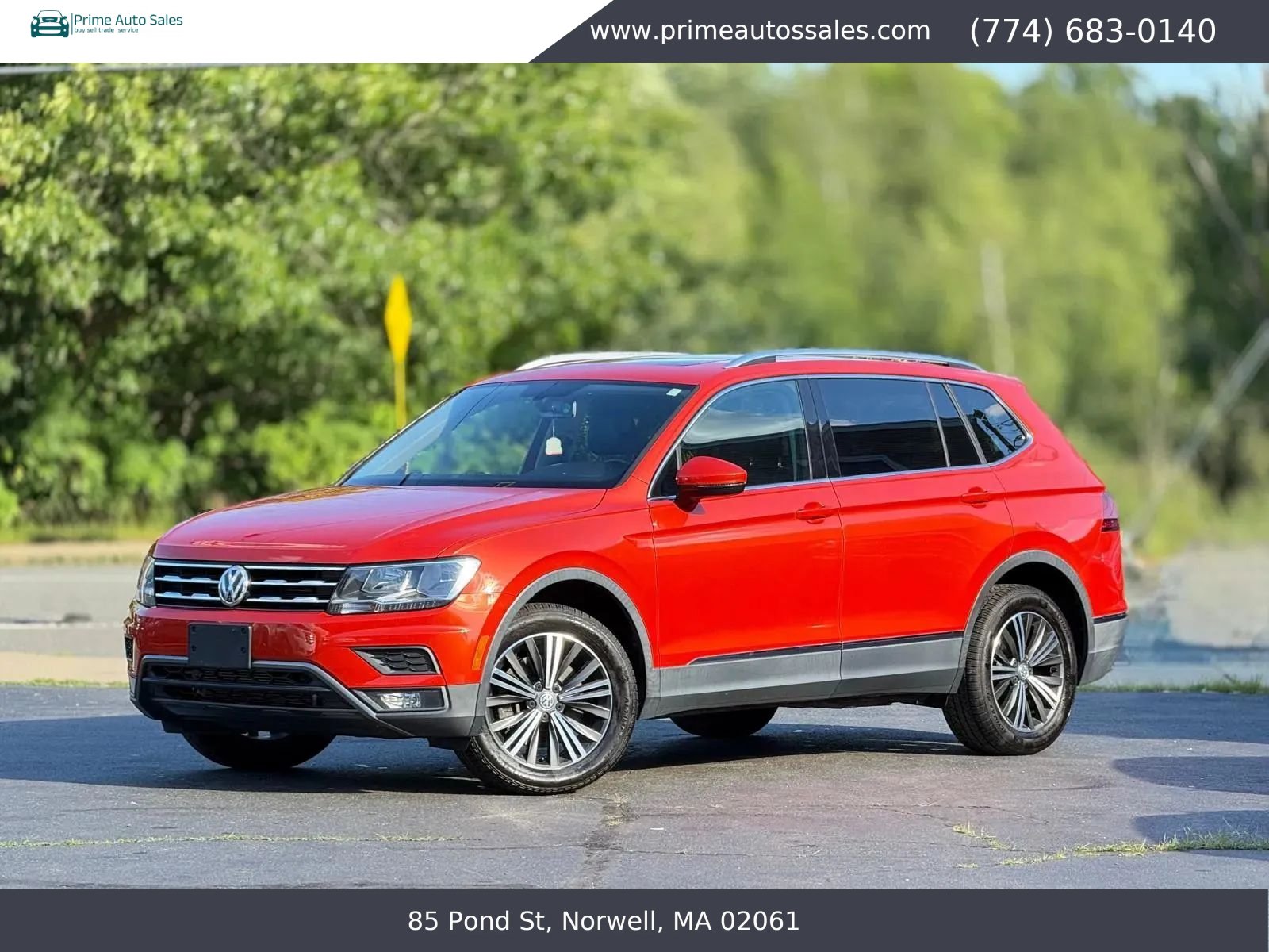 Used 2018 Volkswagen Tiguan SEL AWD/4WD image 4