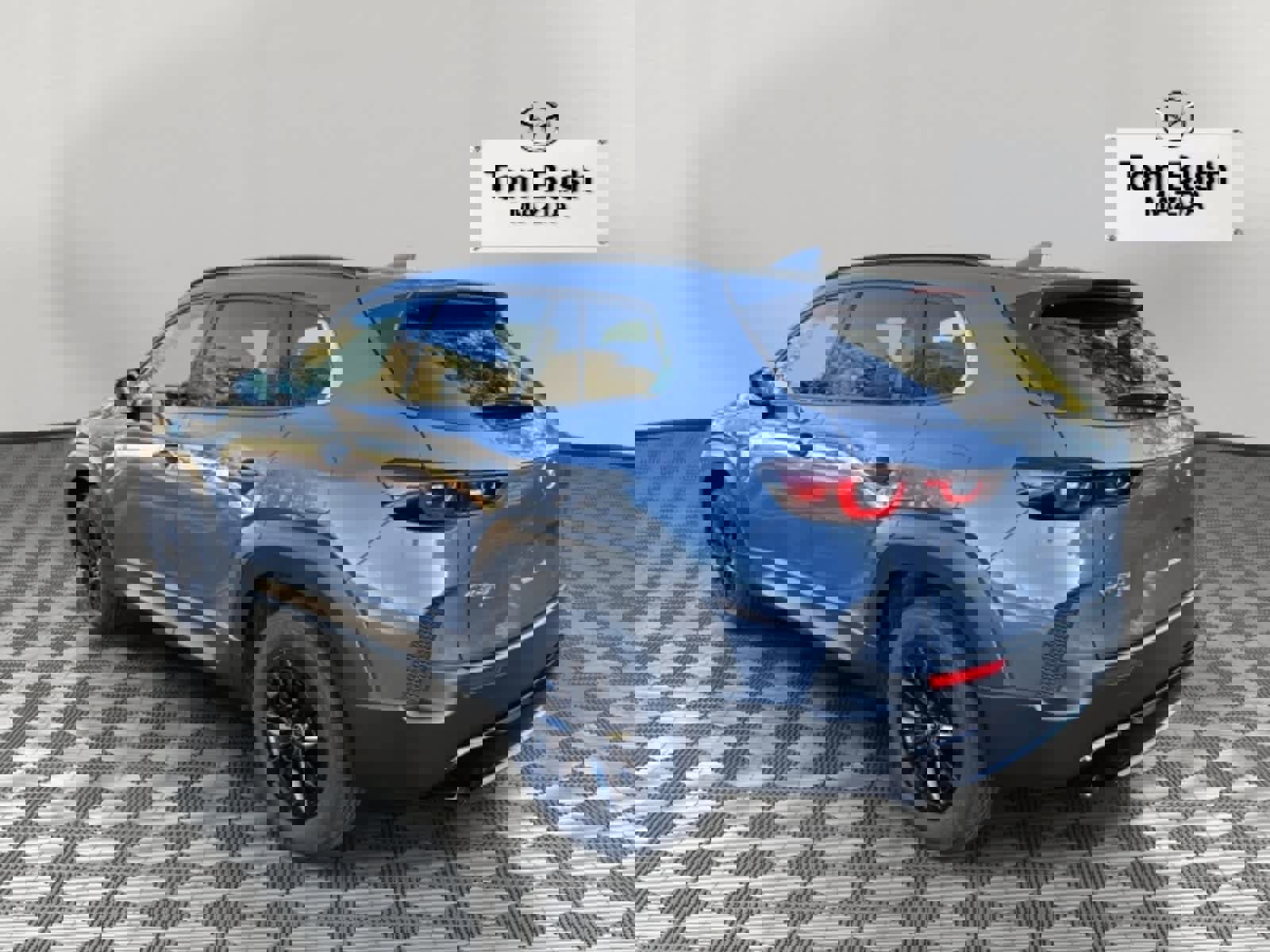 Certified 2025 MAZDA CX-50 AWD 2.5 Hybrid w/ Premium Pkg image 5