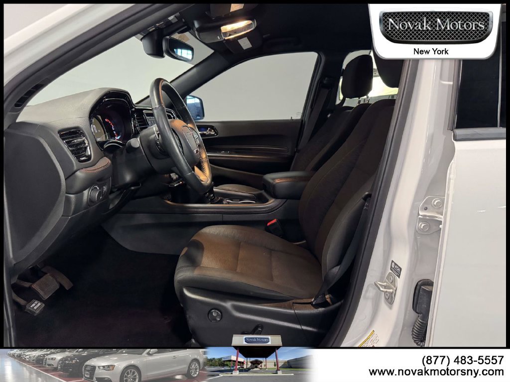 Used 2023 Dodge Durango GT w/ Blacktop Package AWD/4WD image 17