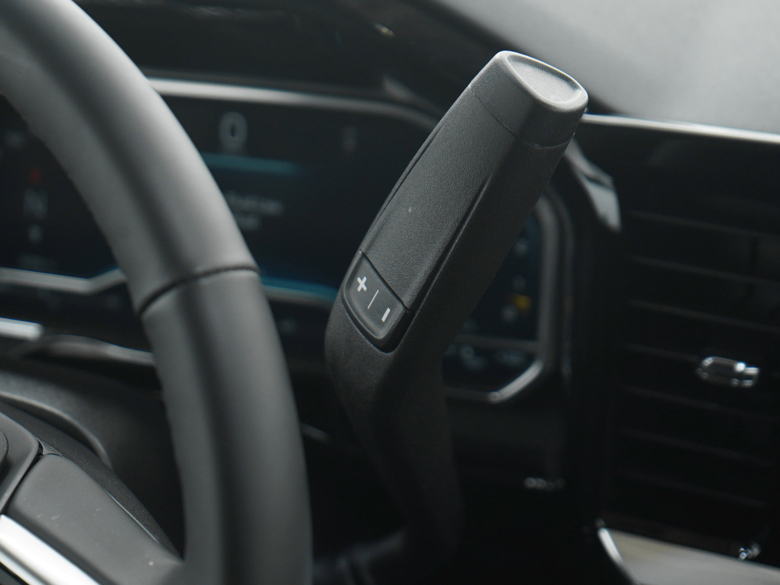 Used 2025 Chevrolet Silverado 2500 LT w/ Trail Boss Package image 18