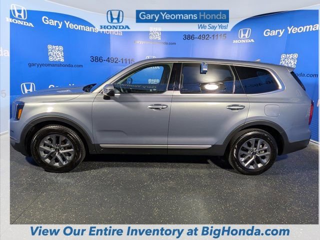 Used 2025 Kia Telluride LX FWD image 13