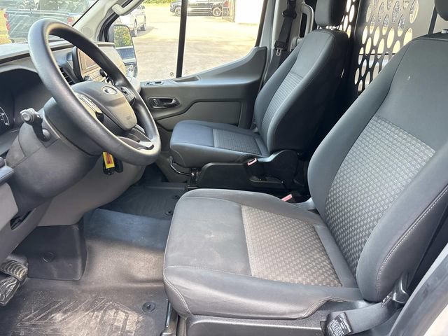 Certified 2025 Ford Transit 250 Low Roof w/ Exterior Upgrade Package RWD image 11