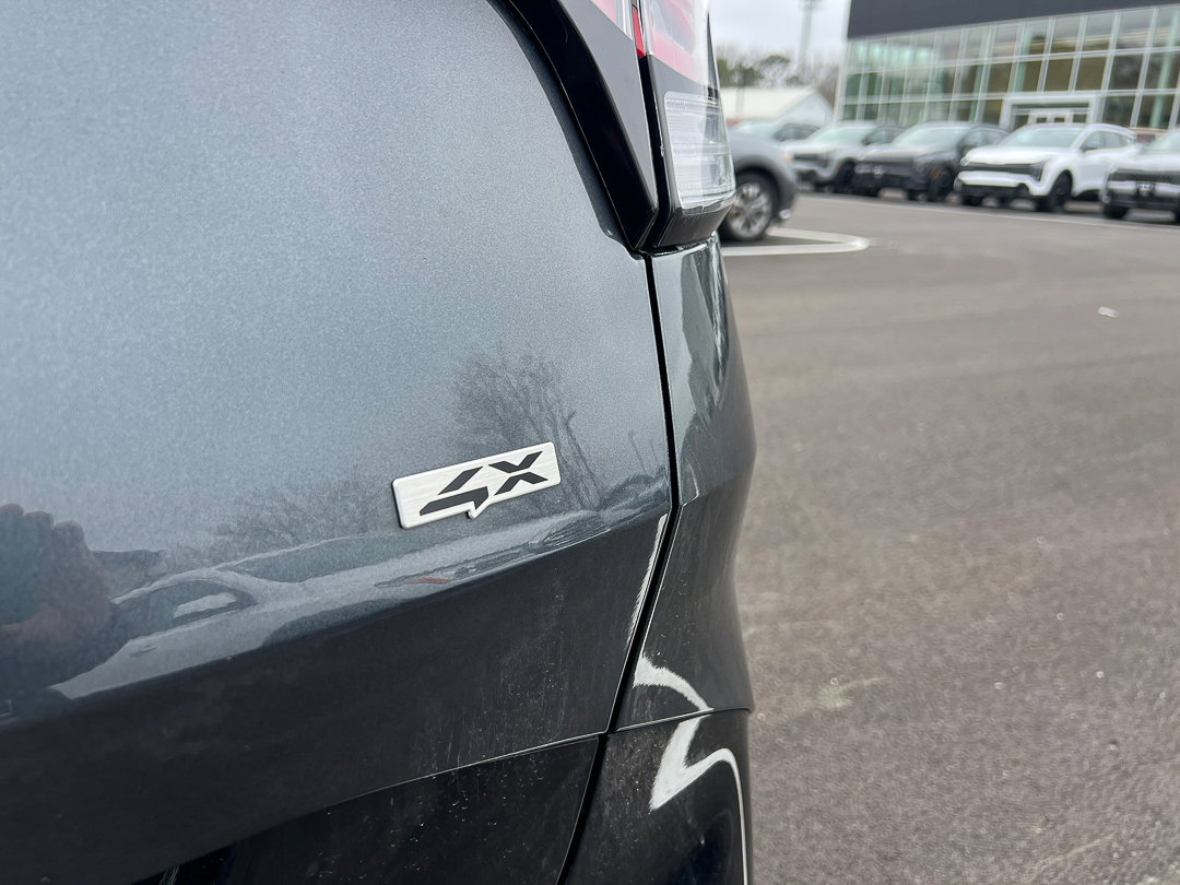 Used 2023 Kia Sportage SX image 5