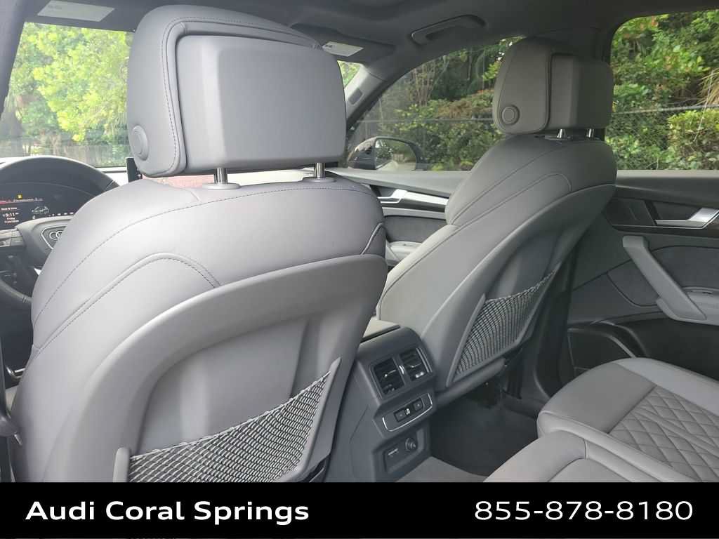 Certified 2025 Audi SQ5 Premium Plus w/ Premium Plus Package AWD/4WD image 20