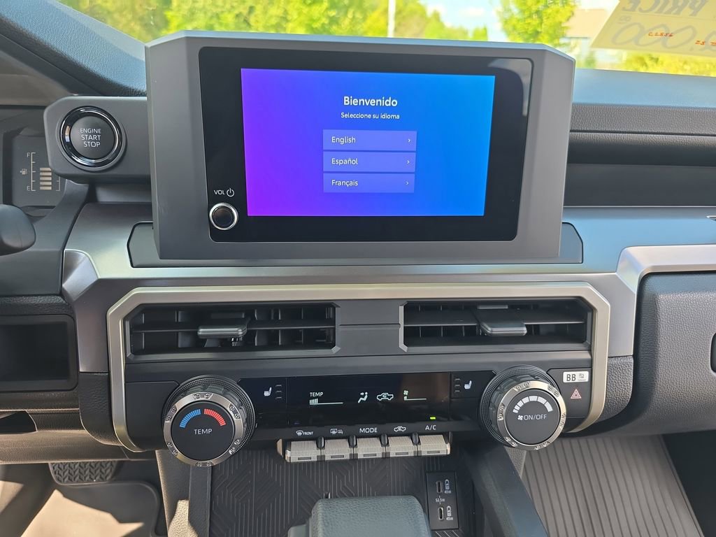 Used 2025 Toyota Tacoma SR5 image 21