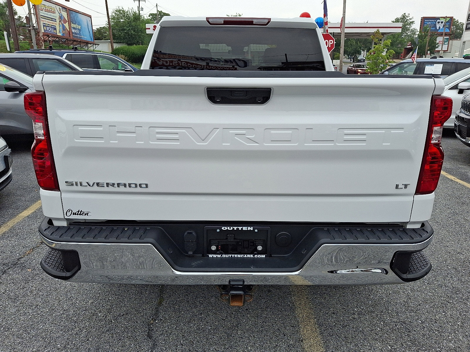 Used 2023 Chevrolet Silverado 1500 LT image 3