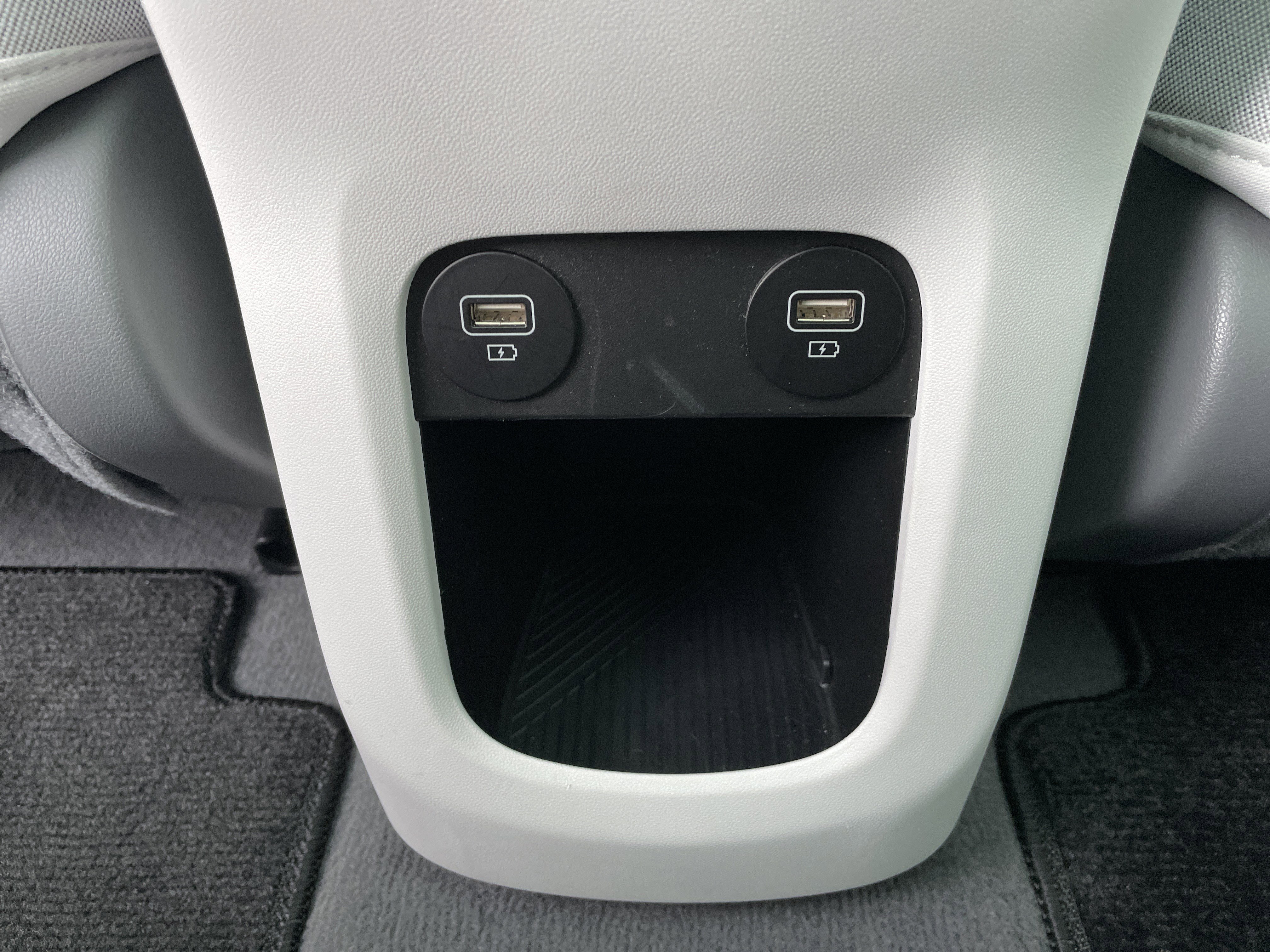 Used 2023 Hyundai Ioniq 5 Limited image 33