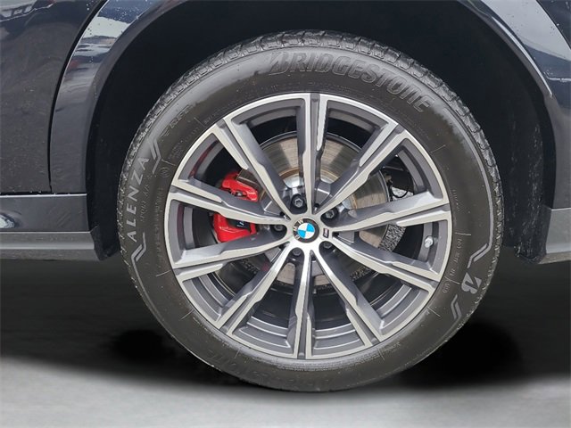 Used 2024 BMW X6 xDrive40i w/ Premium Package image 14