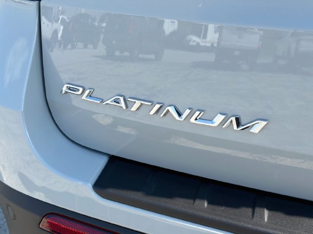 New 2027 Ford Explorer Platinum w/ 3.0L Ultimate Package AWD/4WD image 15
