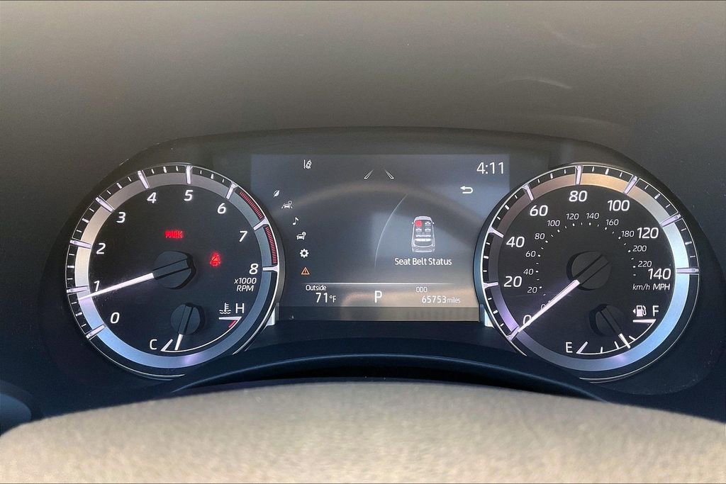 Used 2023 Toyota Highlander L image 27