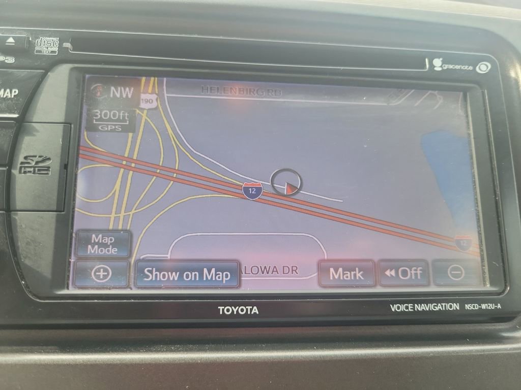 Used 2013 Toyota Sienna XLE w/ Entertainment Pkg image 27