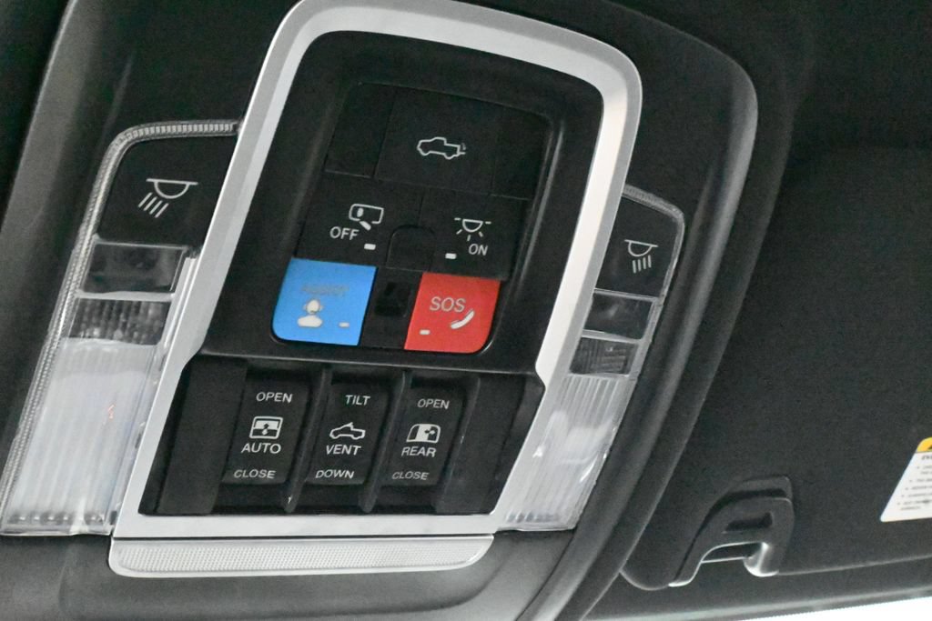 Used 2024 RAM 2500 Laramie w/ Night Edition AWD/4WD image 23