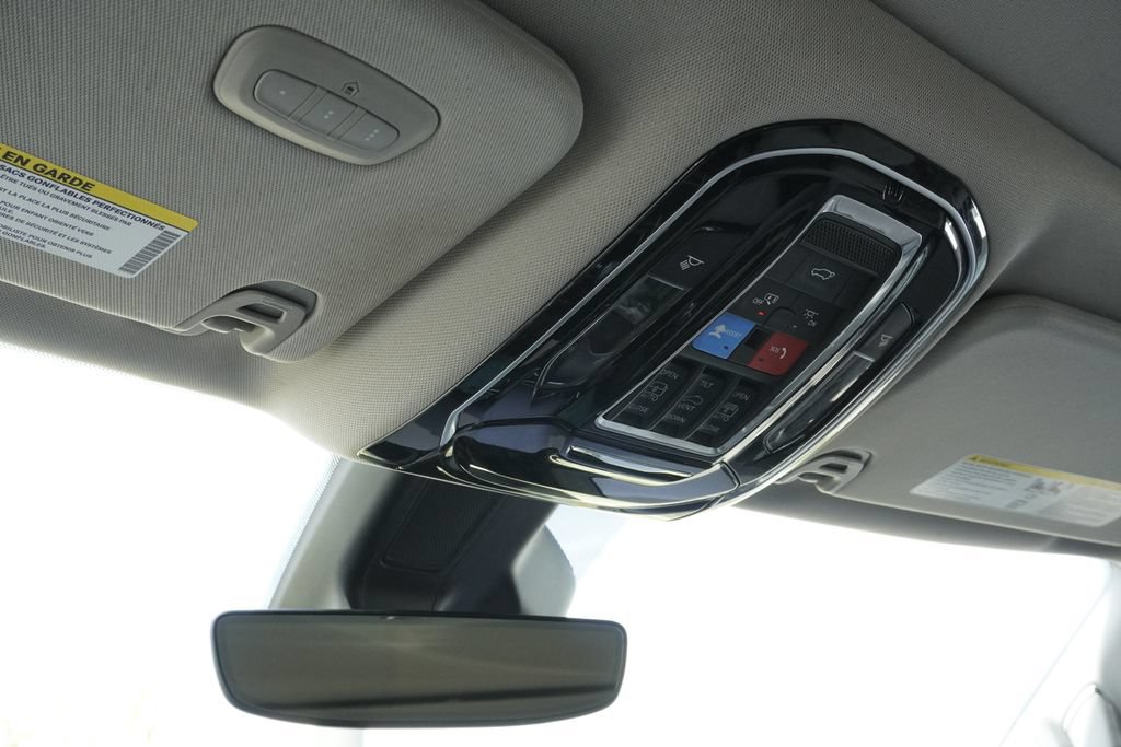 Used 2023 Jeep Grand Wagoneer 4WD image 16
