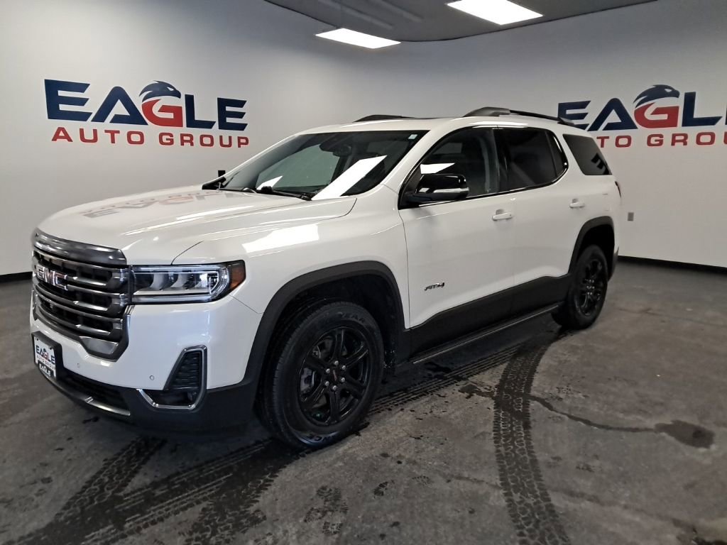 Used 2022 GMC Acadia AT4 w/ Technology Package image 4