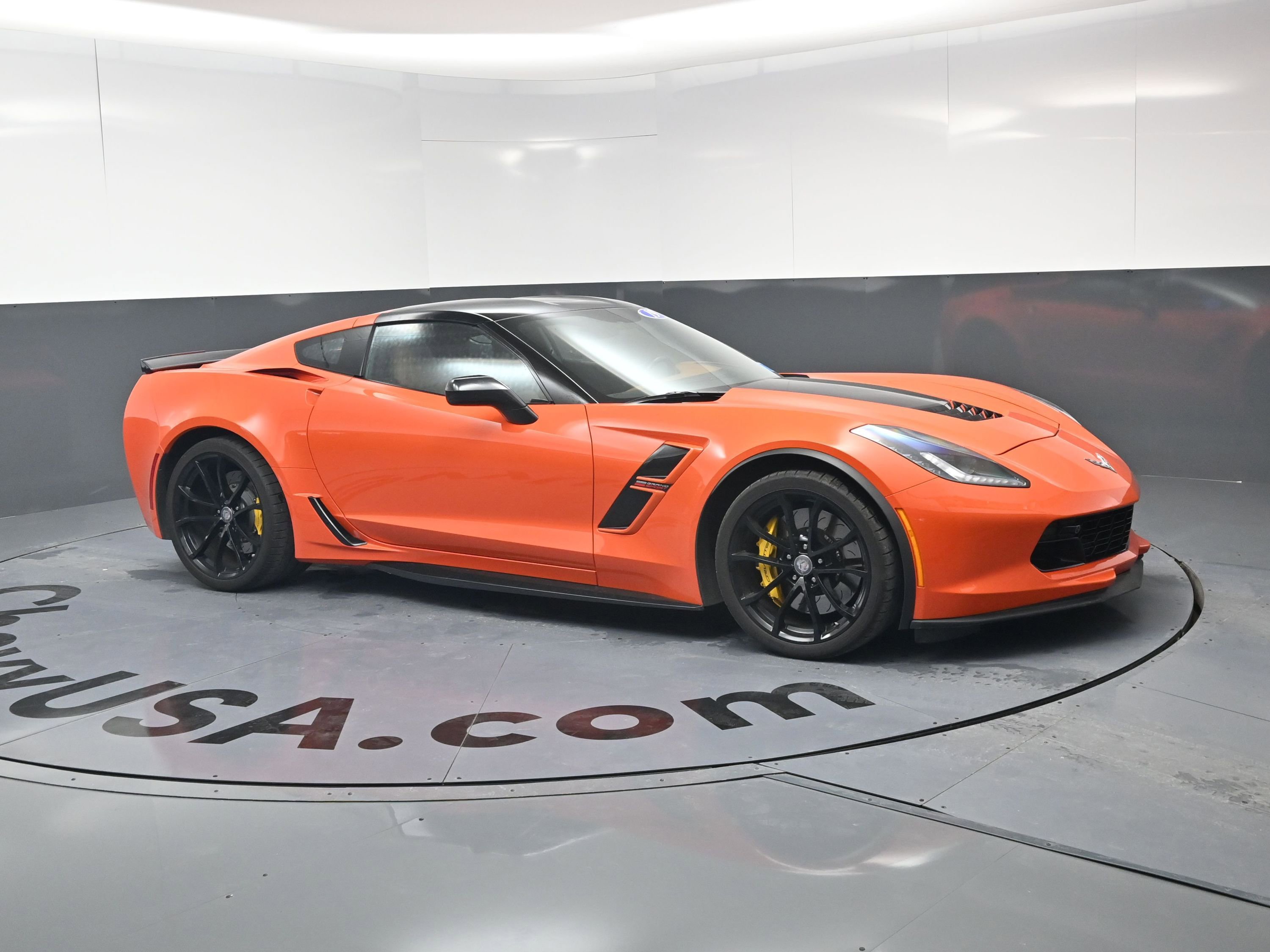 Used 2019 Chevrolet Corvette Grand Sport image 9