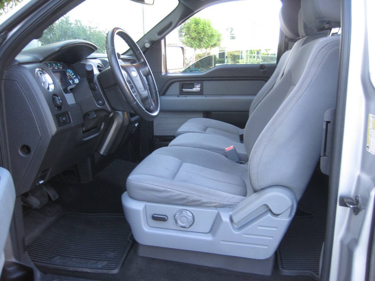 Used 2013 Ford F150 XLT w/ Luxury Equipment Group AWD/4WD image 20