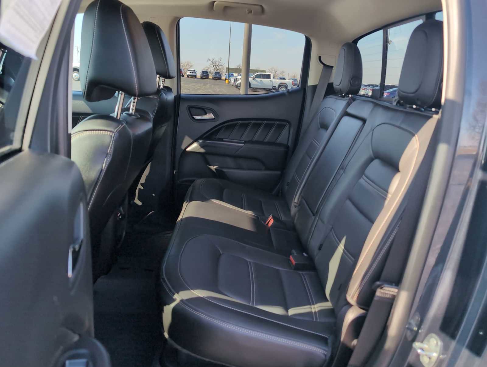 Used 2021 GMC Canyon Denali image 23