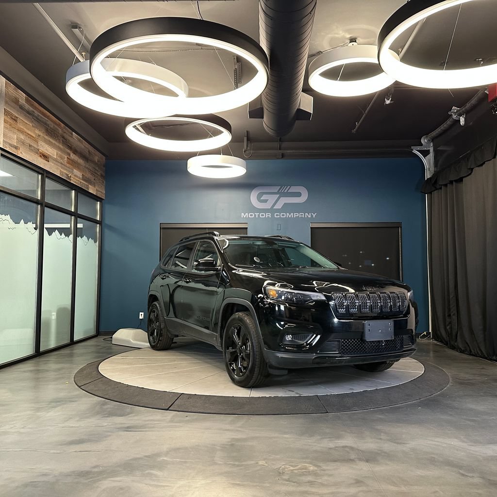 Used 2019 Jeep Cherokee Latitude Plus
