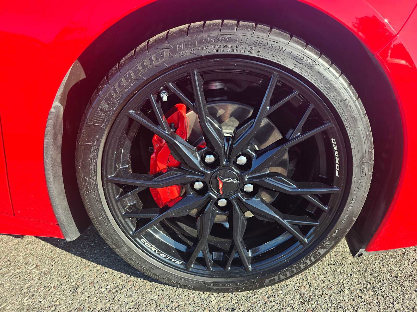 Used 2023 Chevrolet Corvette Stingray Coupe w/ 1LT image 9