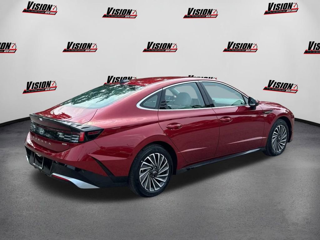 Used 2025 Hyundai Sonata SEL image 5