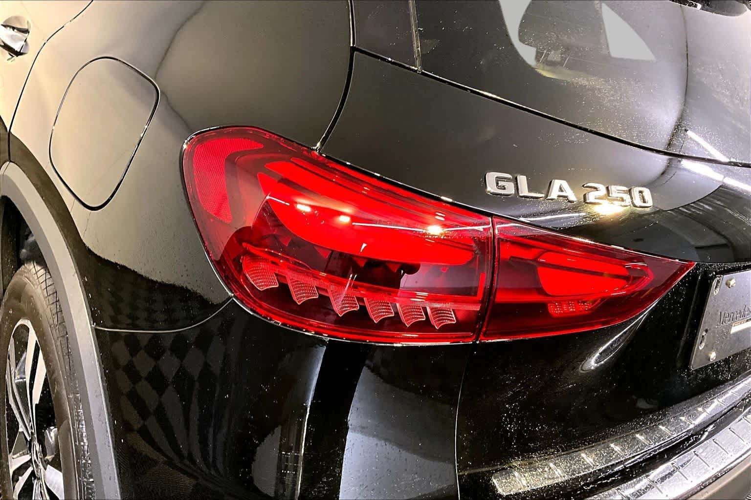 New 2026 Mercedes-Benz GLA 250 4MATIC image 5