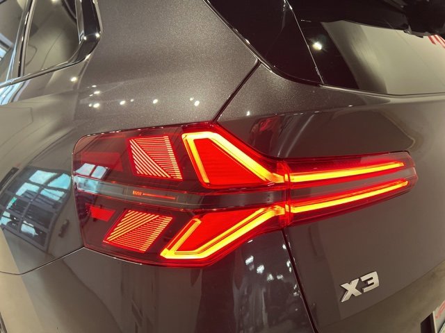 Used 2025 BMW X3 M50 w/ Premium Package image 15