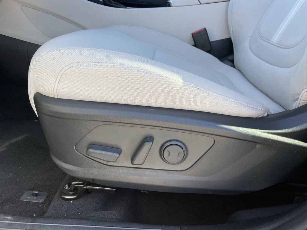 New 2026 Hyundai Tucson SEL image 21