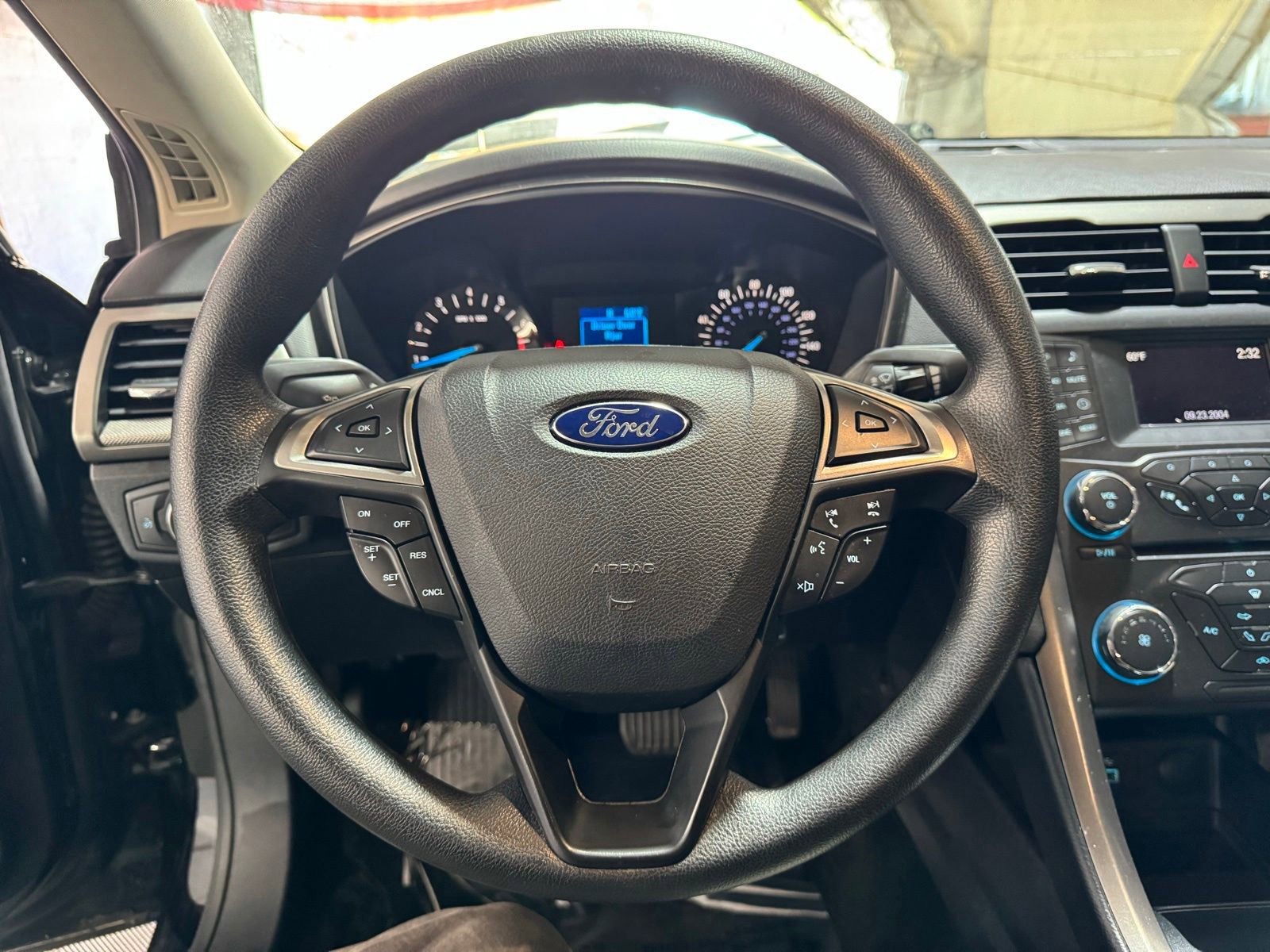 Used 2017 Ford Fusion S FWD image 16