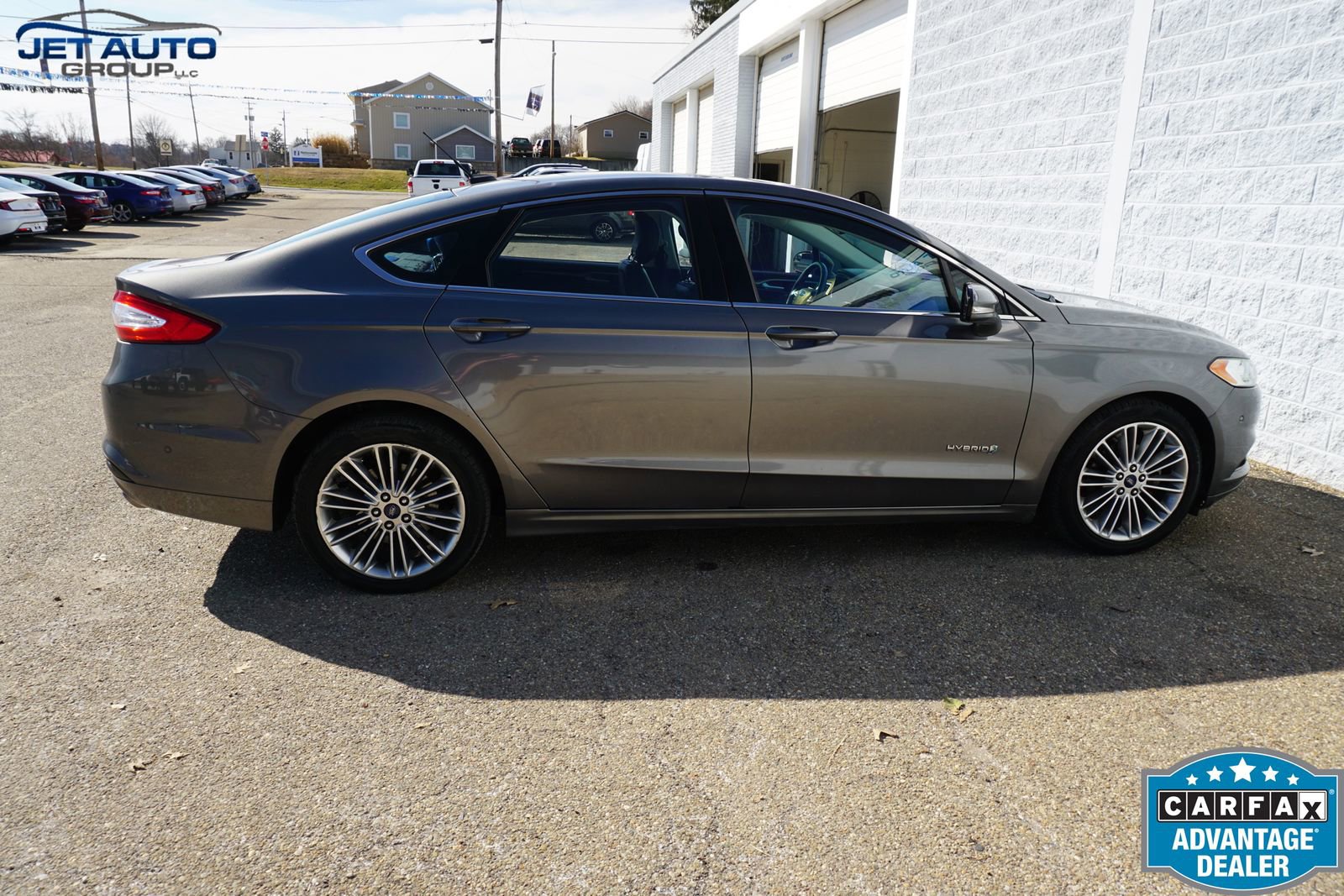 Used 2014 Ford Fusion SE w/ Equipment Group 502A image 12