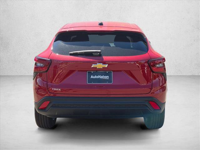 New 2026 Chevrolet Trax LS w/ LS Convenience Package FWD image 8