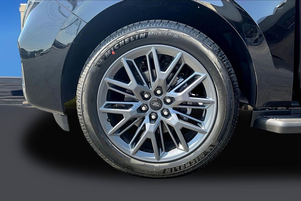 New 2026 Ford Expedition Platinum AWD/4WD image 13