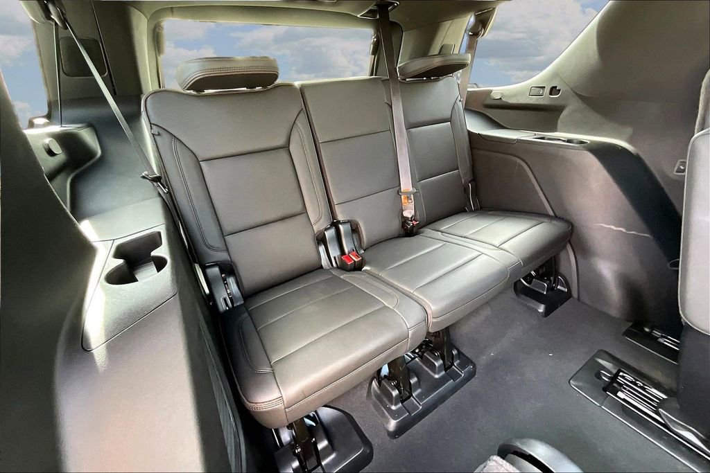 Used 2024 Chevrolet Tahoe High Country w/ Premium Package image 27