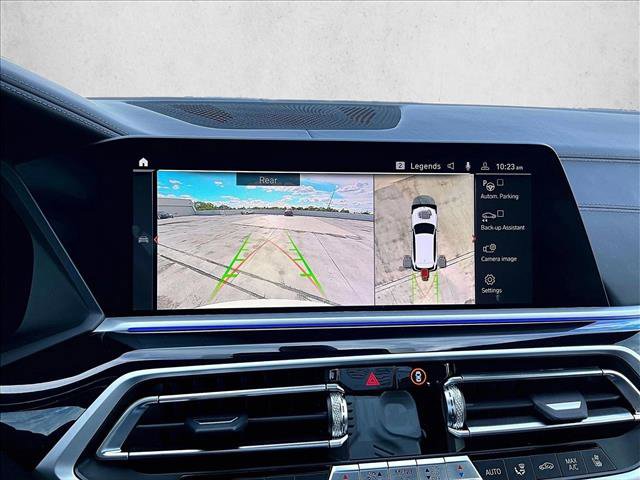 Used 2021 BMW X5 M50i w/ Executive Package image 23