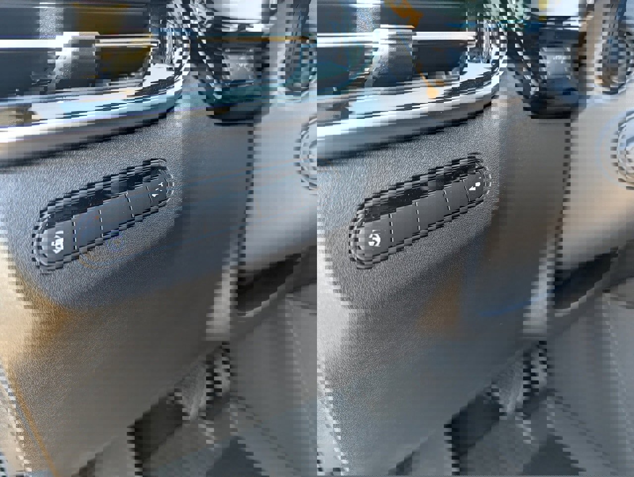 New 2026 INFINITI QX60 Sport image 16