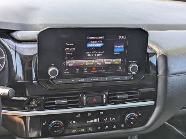 Used 2025 Nissan Pathfinder SV FWD image 20