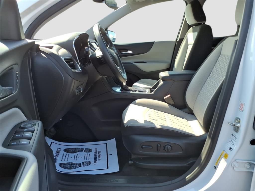 Used 2023 Chevrolet Equinox LT image 20