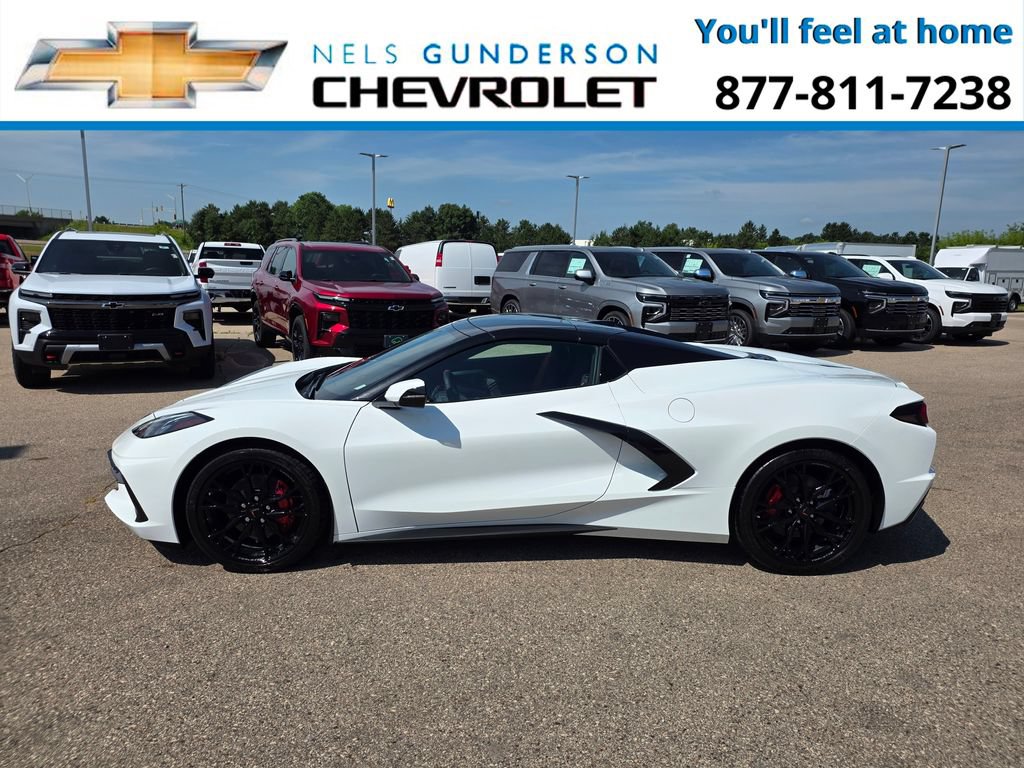 New 2027 Chevrolet Corvette Stingray Convertible RWD image 4