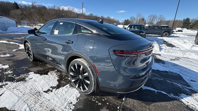 New 2026 Toyota Crown Platinum image 3