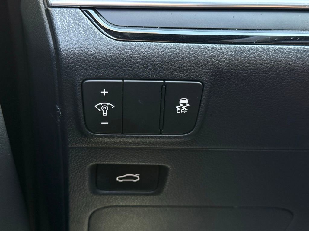 Used 2025 Kia K5 GT-Line w/ GT-Line Premium Package image 27