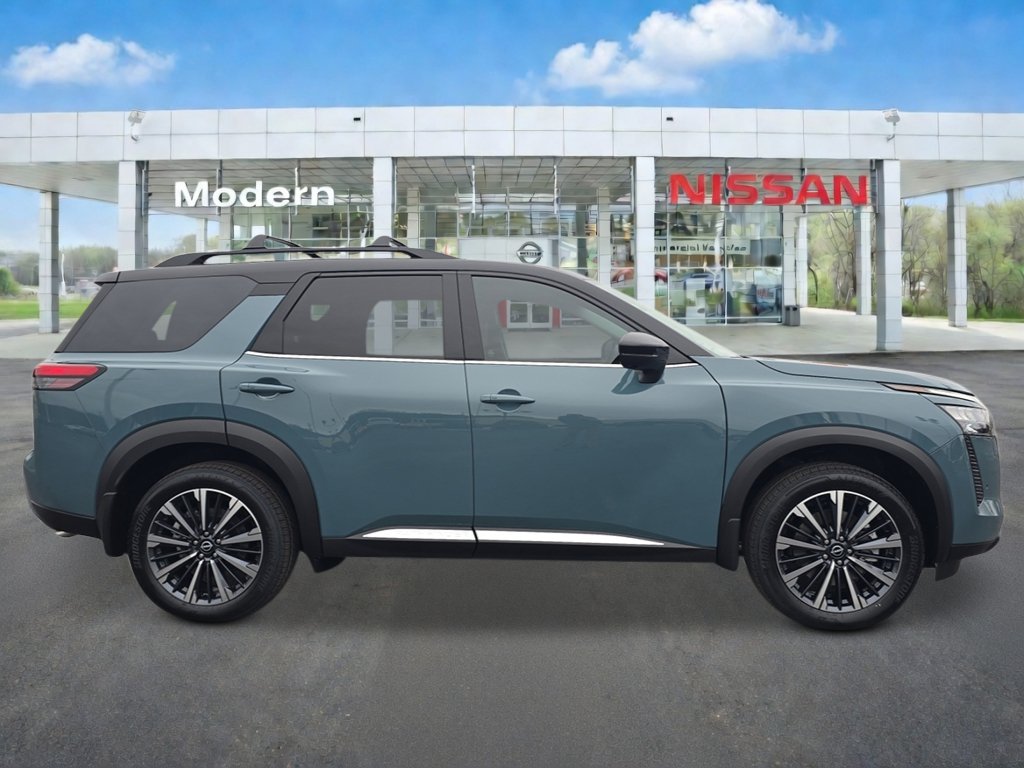 New 2026 Nissan Pathfinder Platinum AWD/4WD image 6